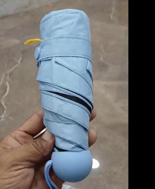 Ultra-Compact Capsule Umbrella with Hard Shell Case – Windproof & UV-Resistant